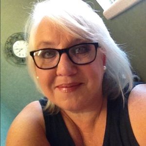 Meet your Posher, Dianne